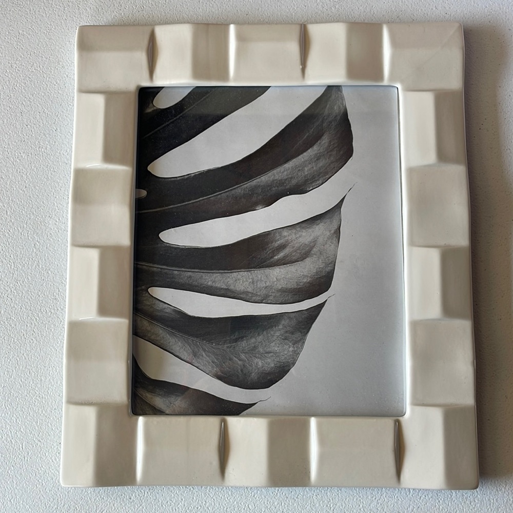 Cream Frame with Square Detail